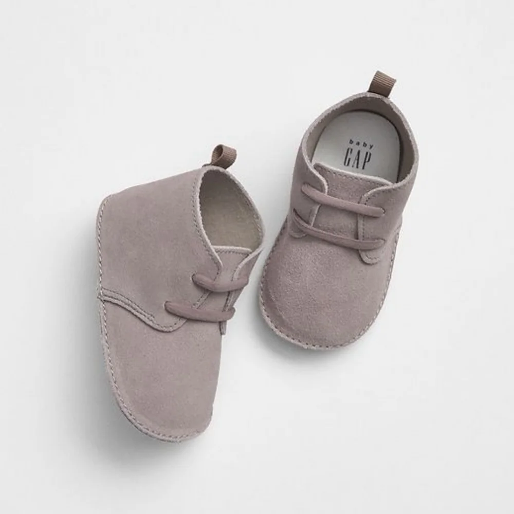 NWT Baby Gap 6-12 Months Suede Leather Baby Booties